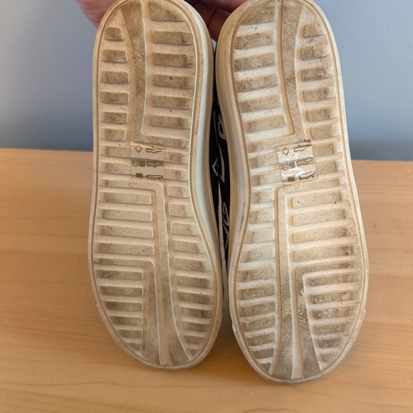 Jack Rogers Pink Heart Embroidered Navy Suede Loafers - Picture 5 of 11